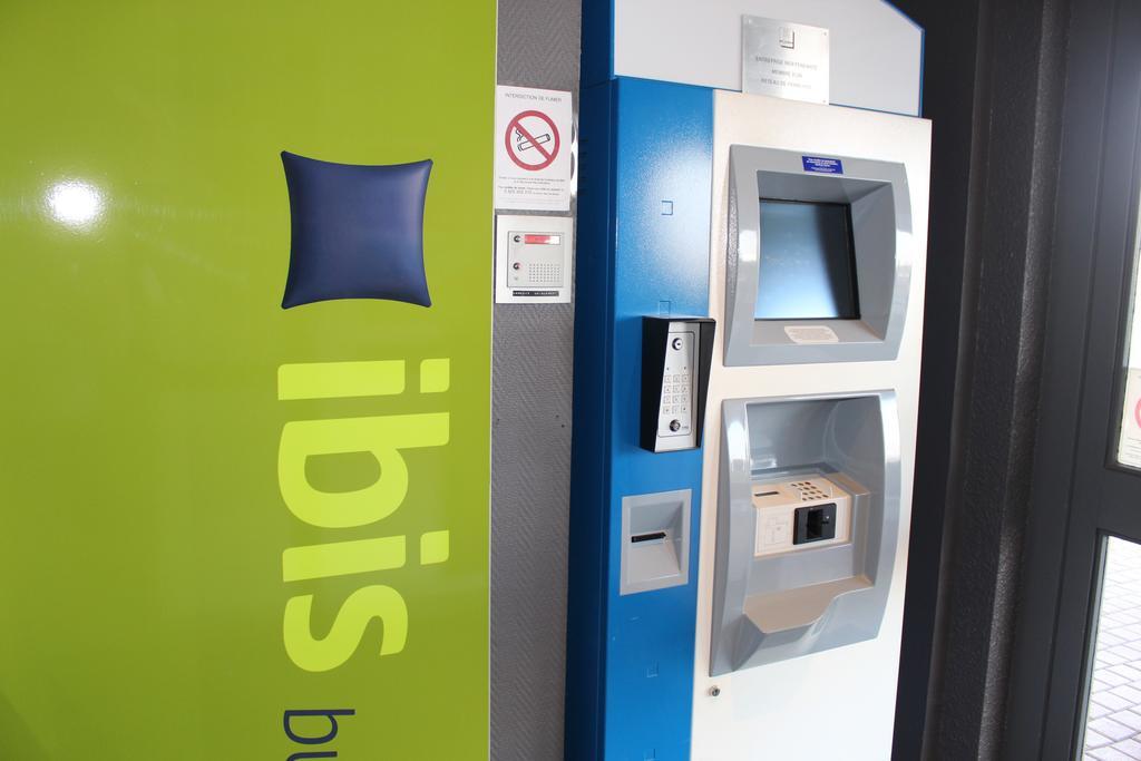 Bonchamp Les Laval Hotel Ibis Budget Laval מראה חיצוני תמונה