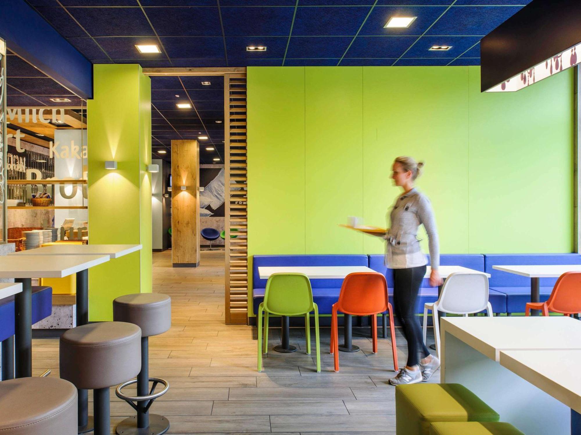 Bonchamp Les Laval Hotel Ibis Budget Laval מראה חיצוני תמונה