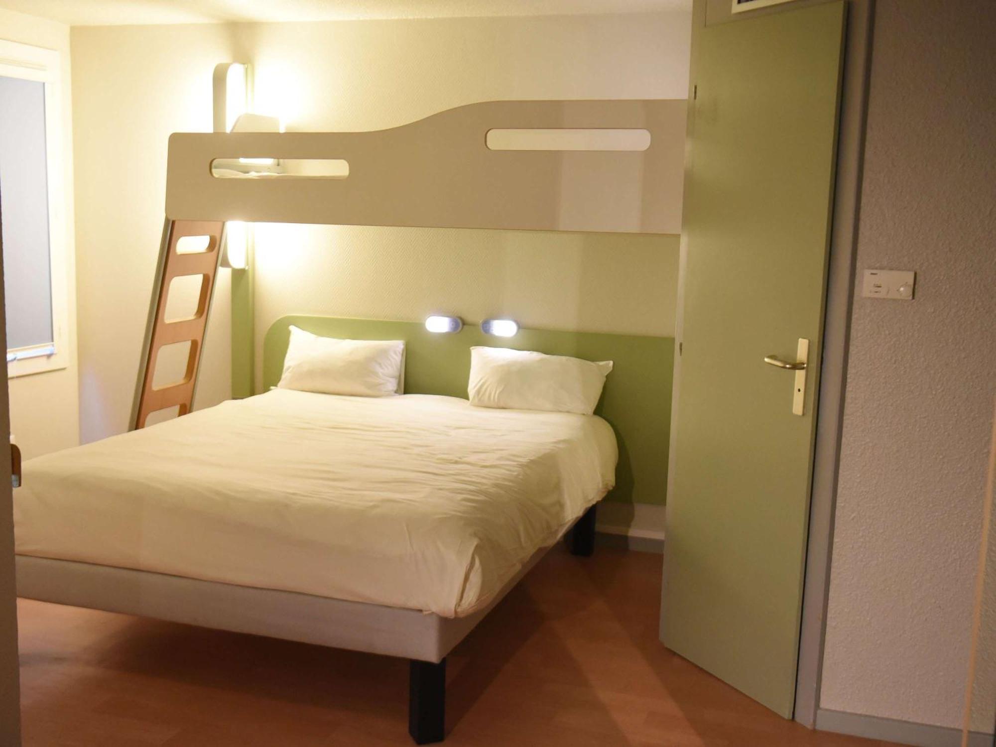 Bonchamp Les Laval Hotel Ibis Budget Laval מראה חיצוני תמונה