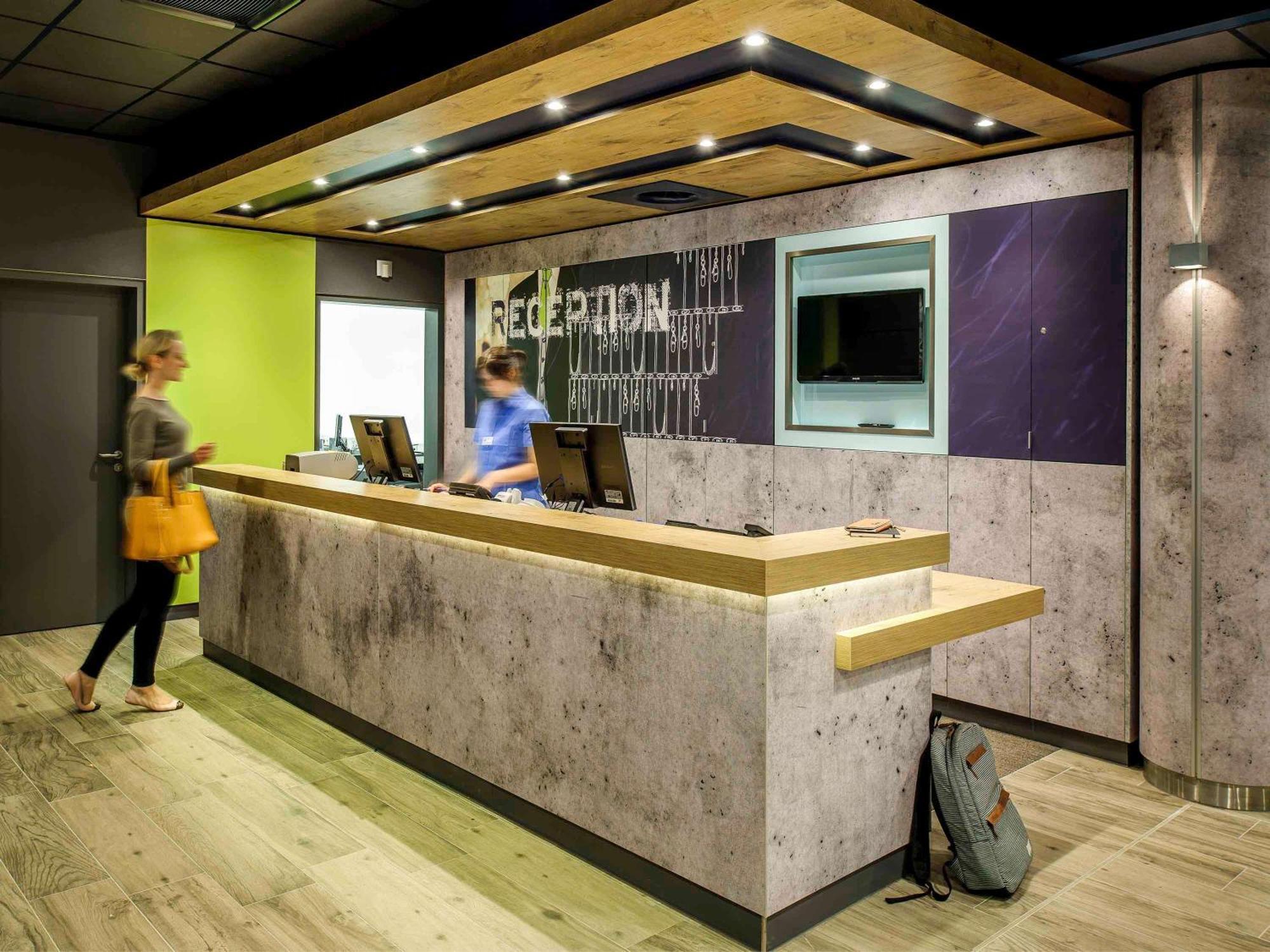 Bonchamp Les Laval Hotel Ibis Budget Laval מראה חיצוני תמונה