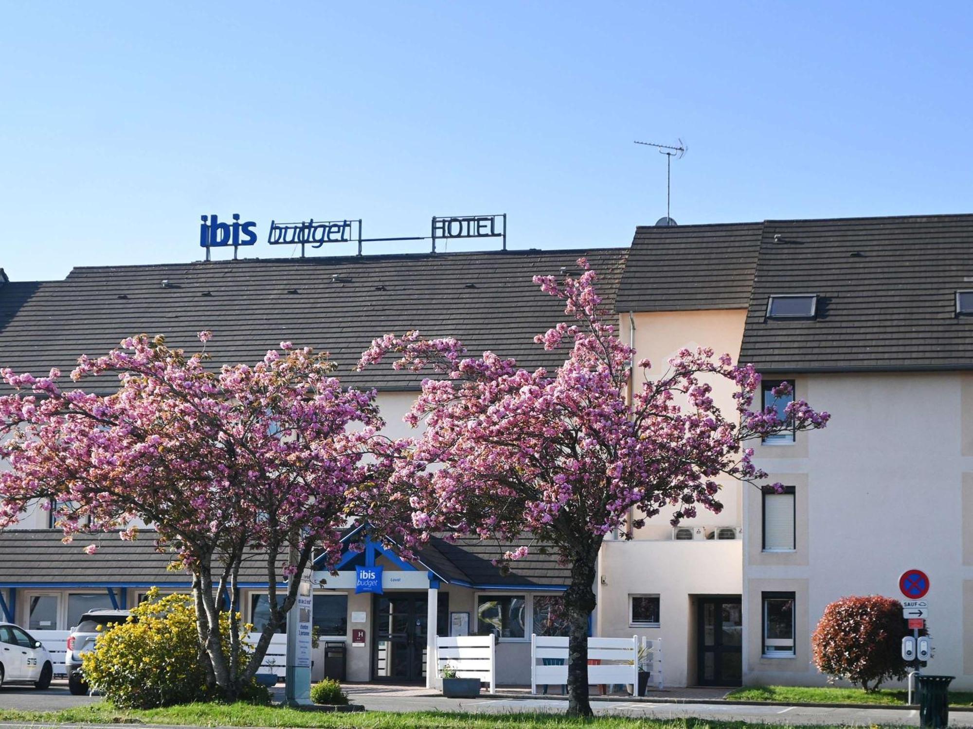 Bonchamp Les Laval Hotel Ibis Budget Laval מראה חיצוני תמונה